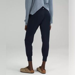 Lululemon Align High-Rise Jogger Full Length in Navy Blue